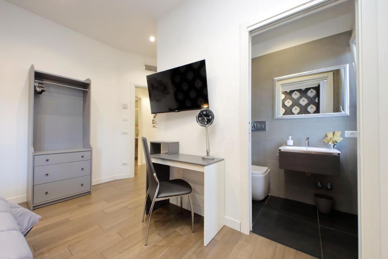 Druso Dream Apartment Colosseo Rome Exterior photo