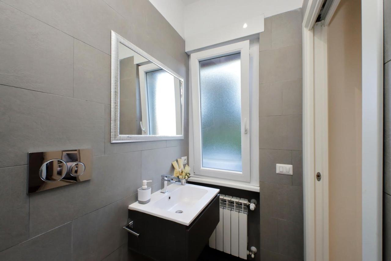 Druso Dream Apartment Colosseo Rome Exterior photo