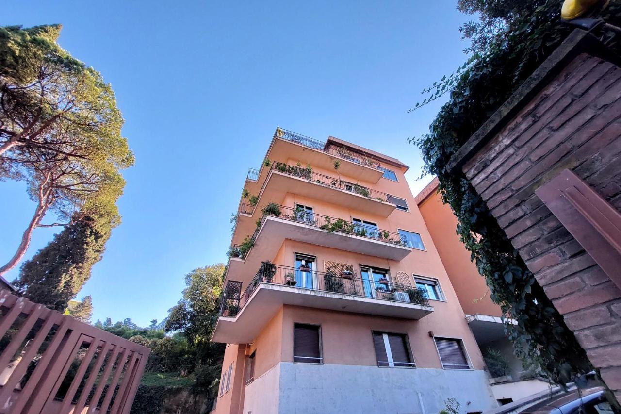 Druso Dream Apartment Colosseo Rome Exterior photo
